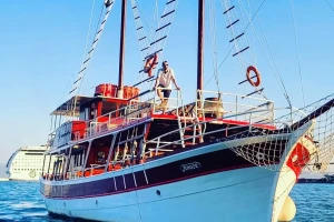 Day Cruise gallery image 9